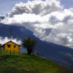 Tungurahua, Ecuador  In Quichua, Tungurahua means a "fire throat". It's an active volcano in the Andes / ANNA CHRABASZCZ  Flickr Creative Commons http://goo.gl/21qAuW